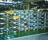 Estantes resistentes del tubo del almacenamiento PE del sistema del tormento de la tubería de acero para Warehouse electrónico